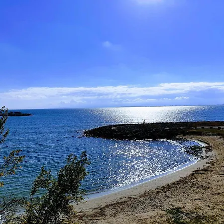 Menada In Marina Cape Равда